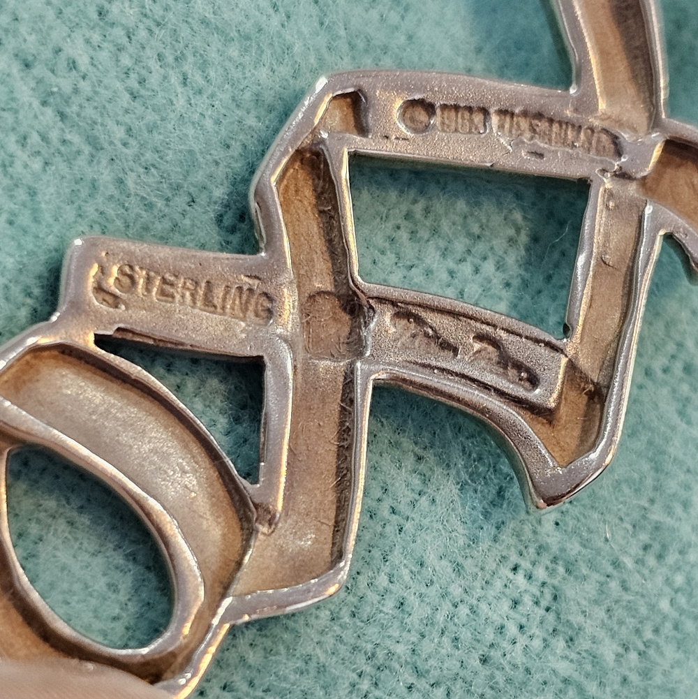 💋Tiffany & Co. XXXOOO Kisses & Hugs Paloma Picasso 925 Sterling Key Ring 🫂 - Picture 6 of 17